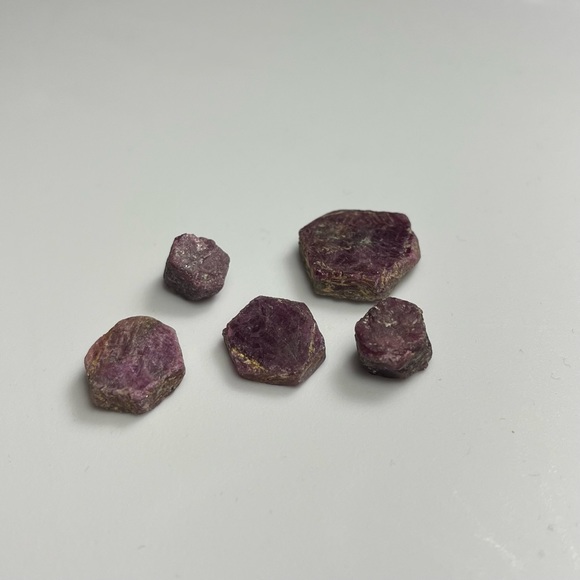Rubies Raw Hexagonal Corundum Form Set Of 5 - Picture 1 of 12
